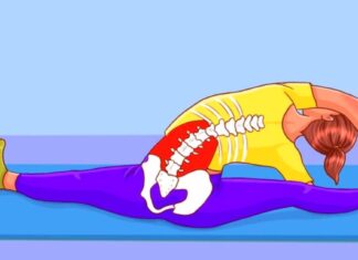 10 Stretching Stretches to Relax Your Spine After a Long Day